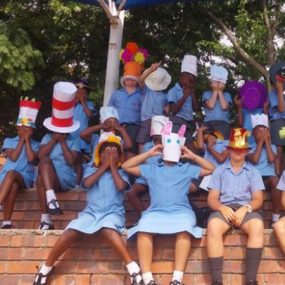 兰德公园小学庆祝世界读书日